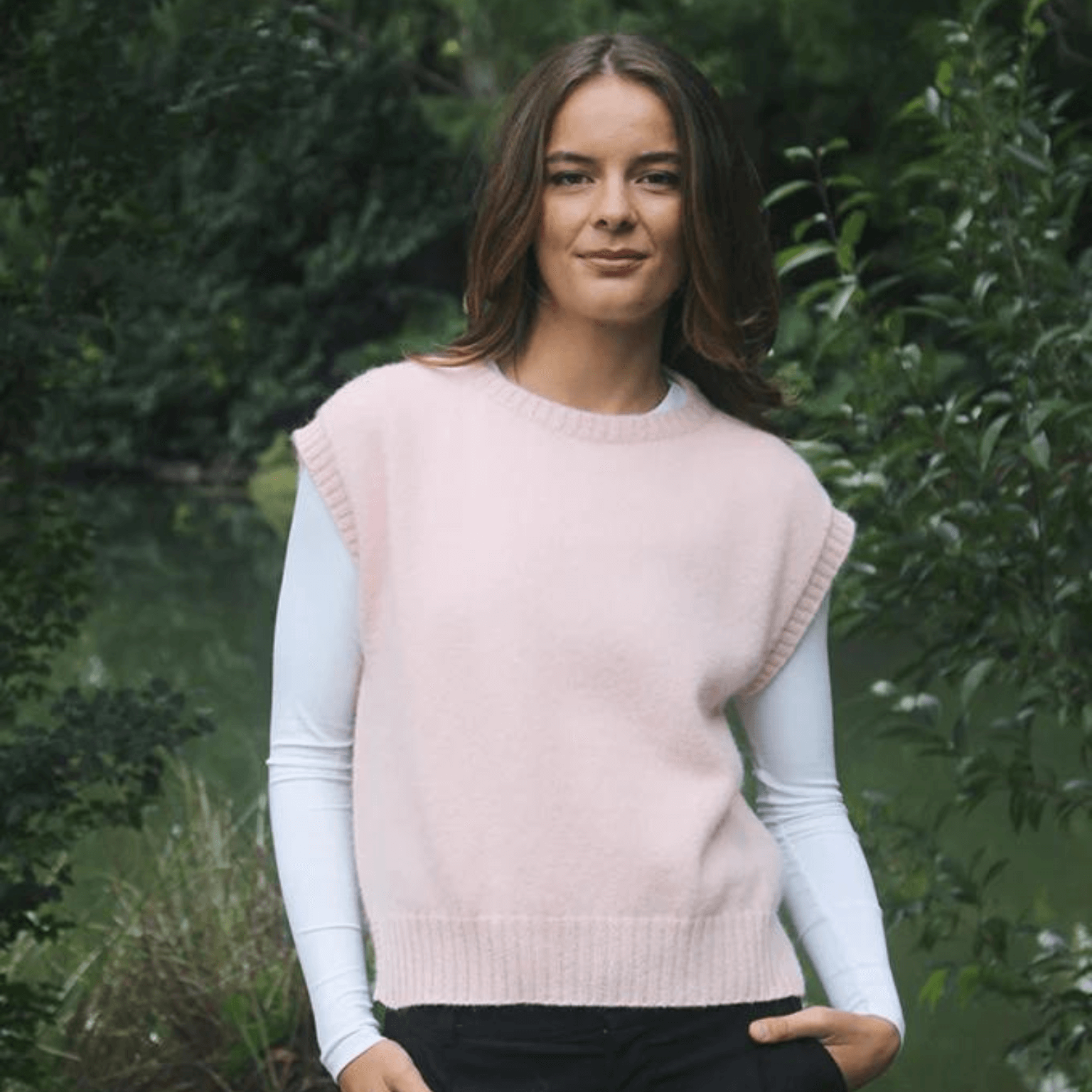 Lothlorian Knitwear Alpaca Plain Crew Neck Vest