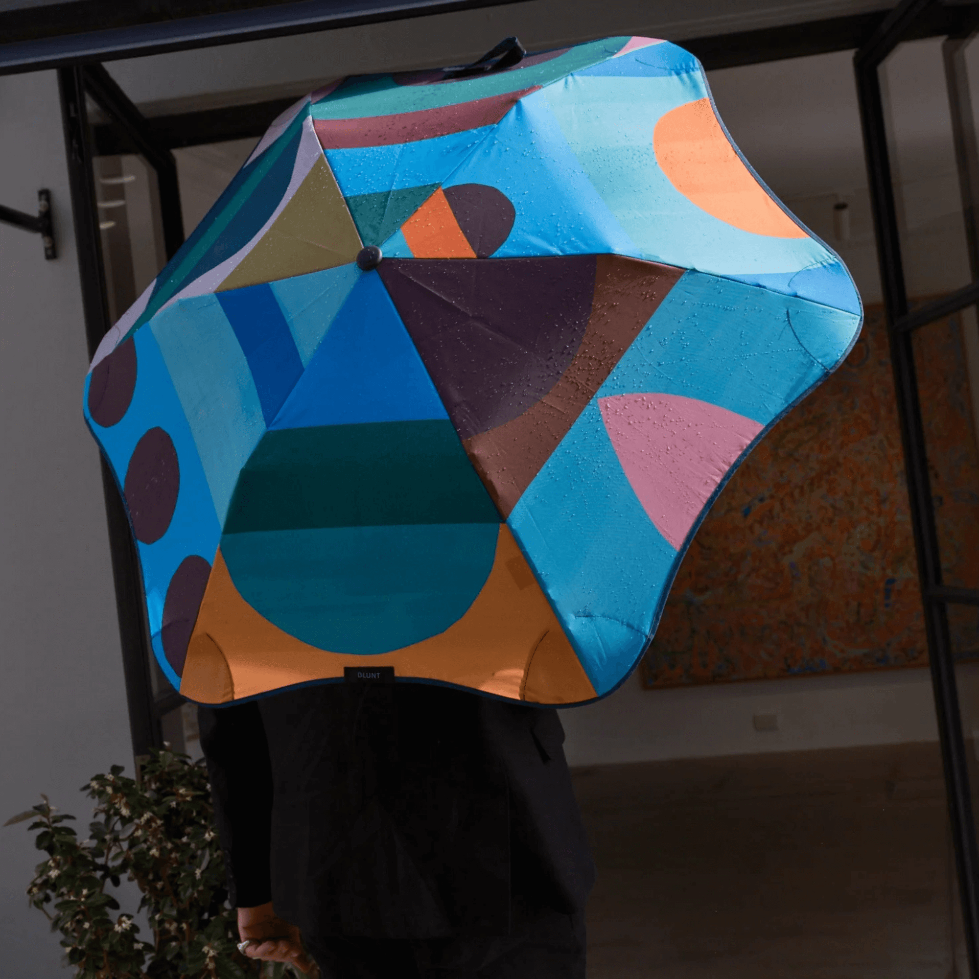 Blunt Umbrella Metro Daimon Downey Lifestyle 