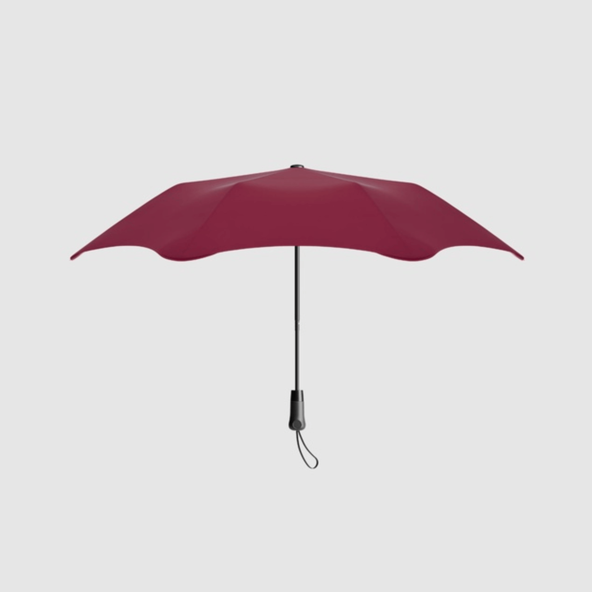 Blunt Umbrella Club House Red side view